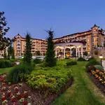 Hany - 3 Pools, Spa, Gym, Playgrounds